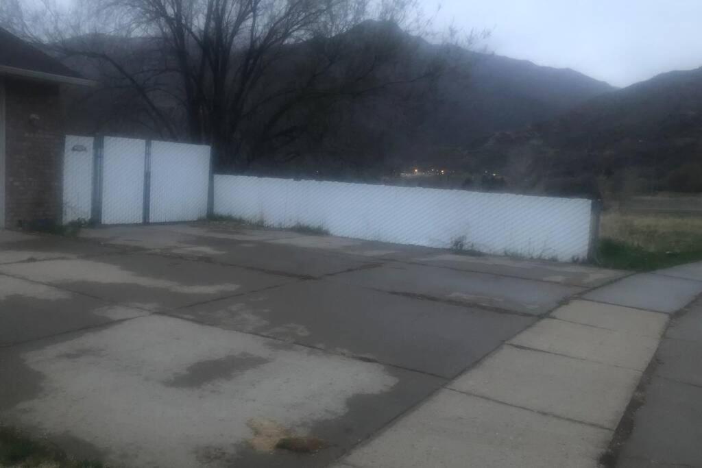 Beautiful Secluded 2 Bedrooms 1 Bathroom Apartment South Weber Exterior photo