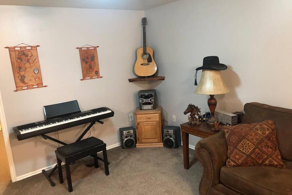 Beautiful Secluded 2 Bedrooms 1 Bathroom Apartment South Weber Exterior photo