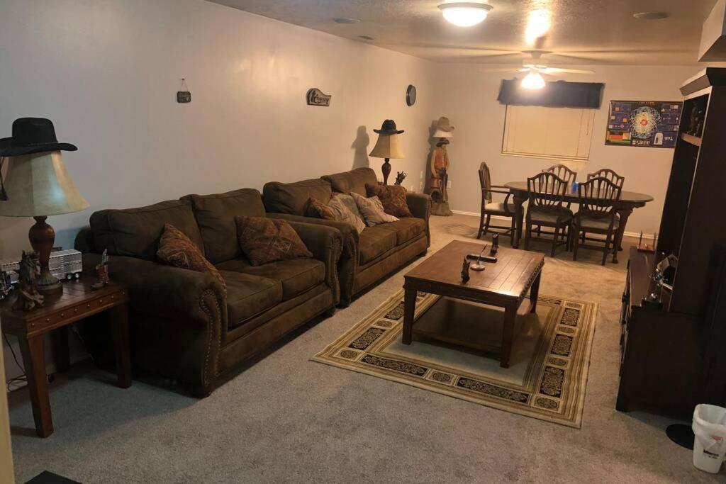 Beautiful Secluded 2 Bedrooms 1 Bathroom Apartment South Weber Exterior photo